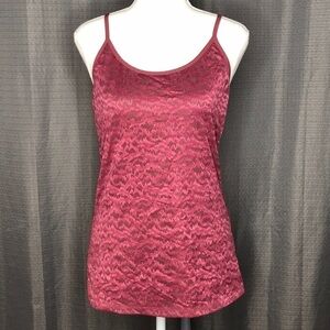 MODERN MOVEMENT MEDIUM WINE COLORED CAMISOLE